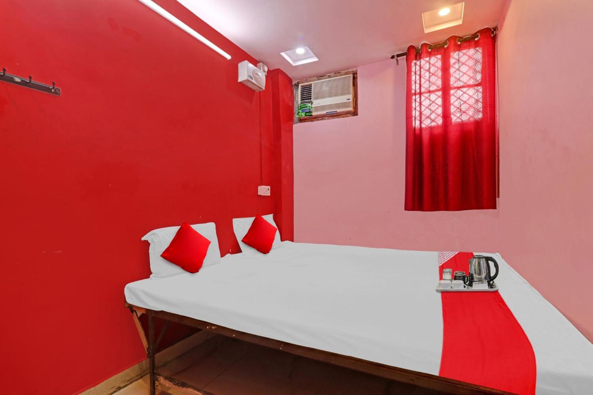 Flagship Hotel Narayani Palace Kanpur Ngoại thất bức ảnh