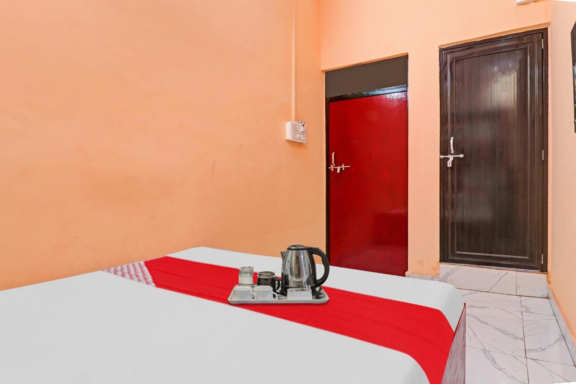 Flagship Hotel Narayani Palace Kanpur Ngoại thất bức ảnh